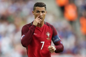 星空娱乐中国官网-火箭客场110-121不敌马刺 一战让人重新认识了这三个人，1月17日火箭vs马刺